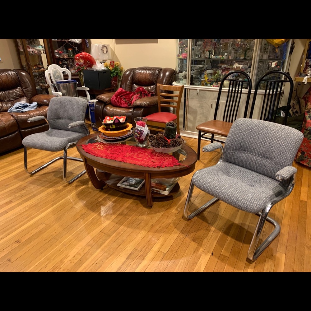 Chairs w/Arm Rest